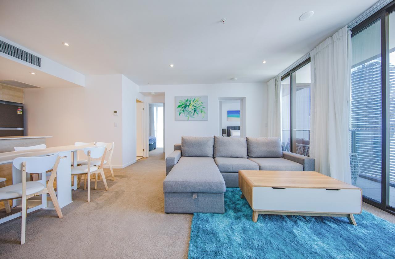 Dayday Premier Apartments At 2663 Gold Coast Hwy, Broadbeach 외부 사진