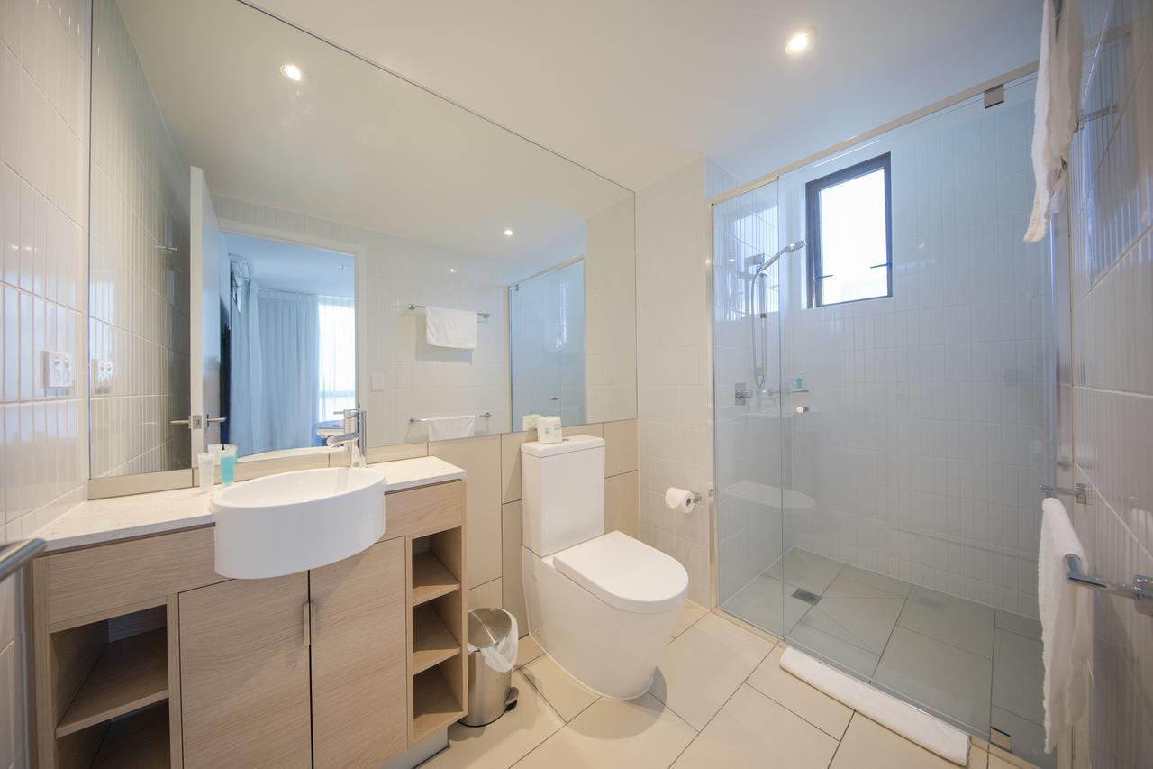 Dayday Premier Apartments At 2663 Gold Coast Hwy, Broadbeach 외부 사진