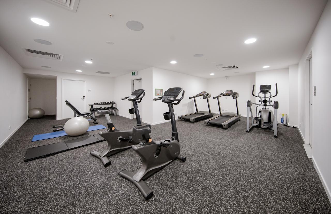 Dayday Premier Apartments At 2663 Gold Coast Hwy, Broadbeach 외부 사진