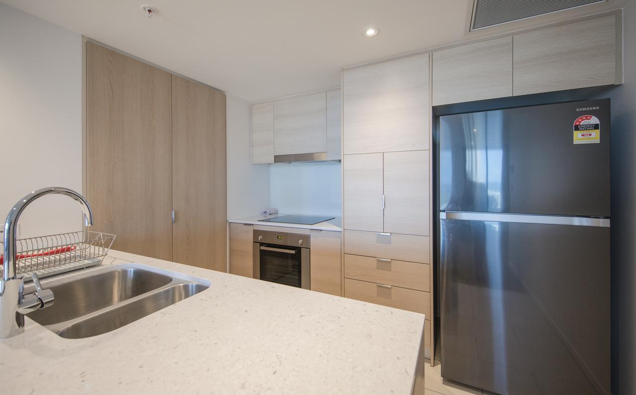 Dayday Premier Apartments At 2663 Gold Coast Hwy, Broadbeach 외부 사진